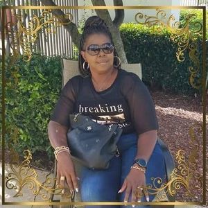 Meet your Posher, Brenda